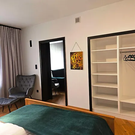 Z Jacuzzi Cztery Pory Roku *